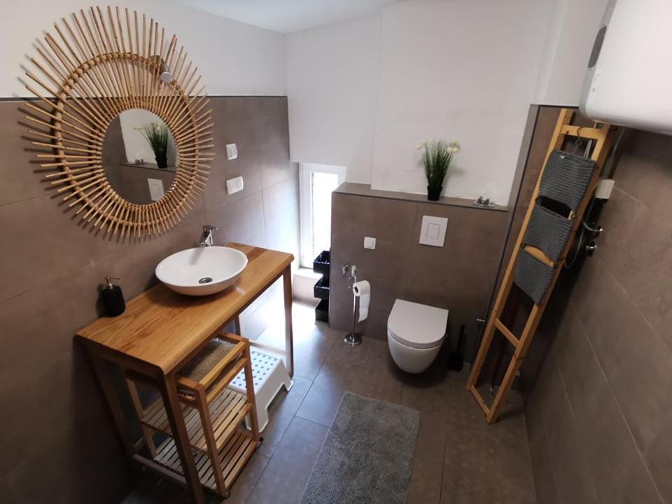 Apartma Lindau เลนดาวา ภายนอก รูปภาพ